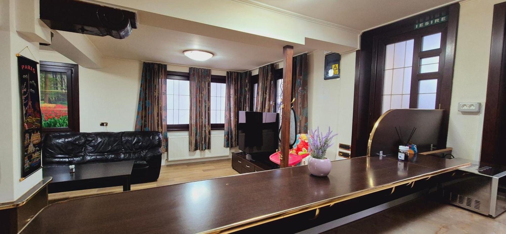 Pensiunea Tv Condor ซินายา ภายนอก รูปภาพ